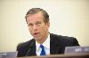 Senator Thune questions the witnesses panel at a hearing before the Senate Commerce, Science, and Transportation Committee.